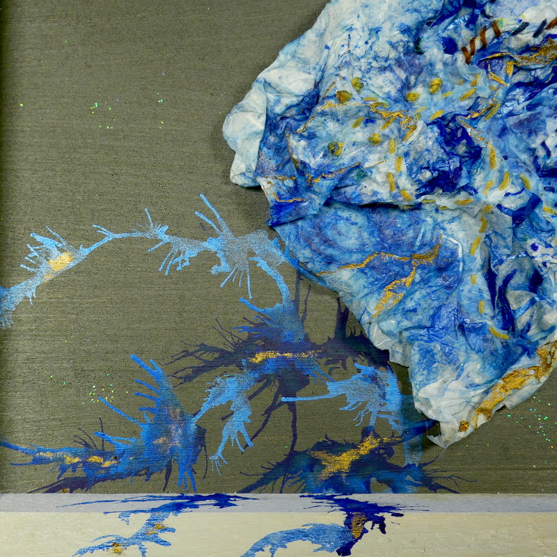 In between – Image 2